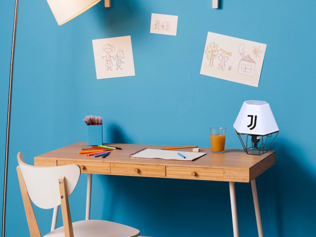 JUVE LAMPADA DA TAVOLO,LOGO | Ellepiu