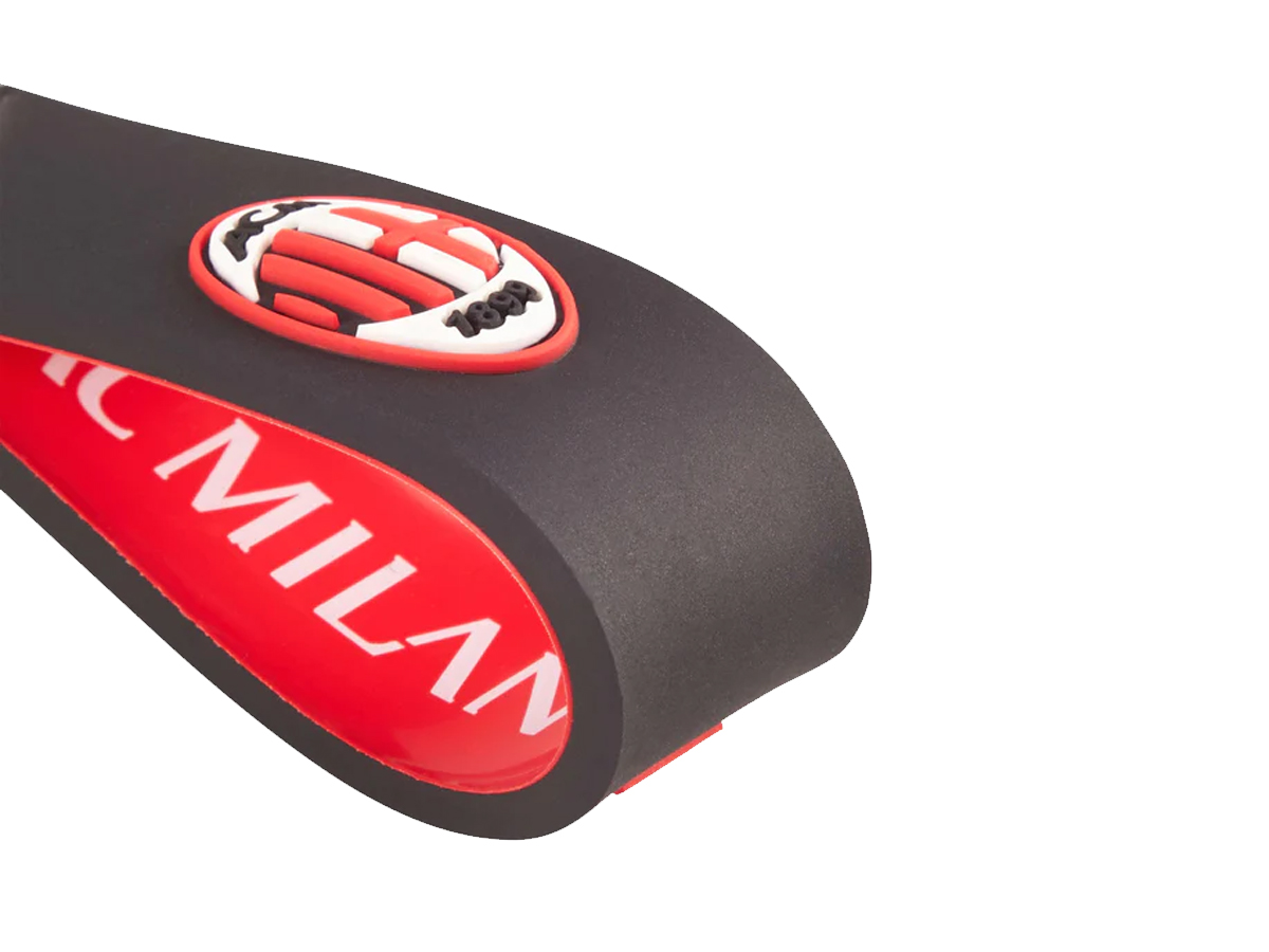 MILAN PORTACHIAVI GOMMAE METALLO | Ellepiu